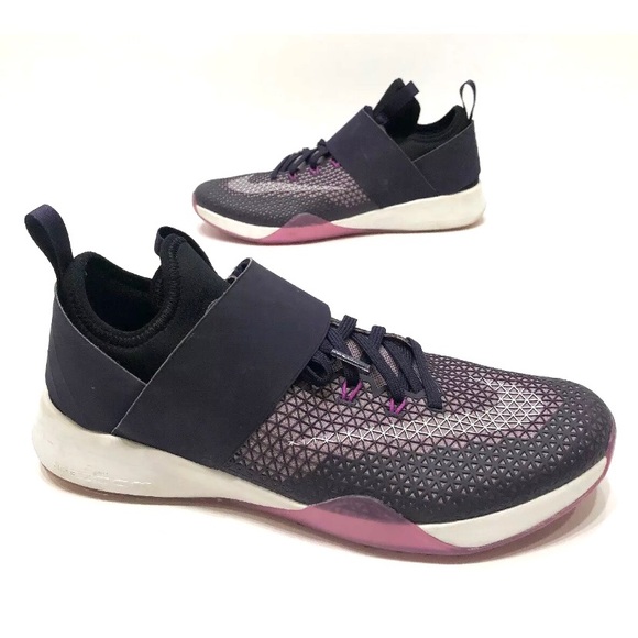 Nike Shoes - Nike Air Zoom Strong Running Shoes Womens Size 8